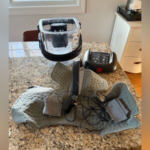 DonJoy Iceman Clear3 Cold Therapy System with Shoulder Loop Pad & Velcro x2